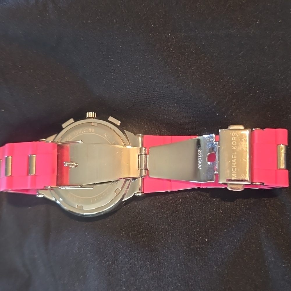 Michael Kors Vibrant Pink and Silver Chronograph Watch Silicone/ Metal Small - Picture 2 of 12